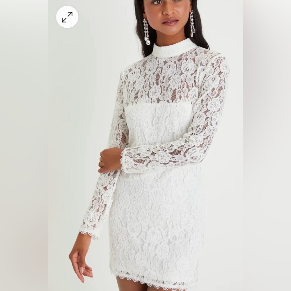 🆕👗 Lulus lace mini dress 👗 🆕